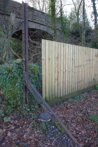 Lustleigh: An unusual straining post and an undated Great Western Railway boundary marker. This one may have been repositioned as they are usually found away from the fences of operational land. Broad Gauge Bits