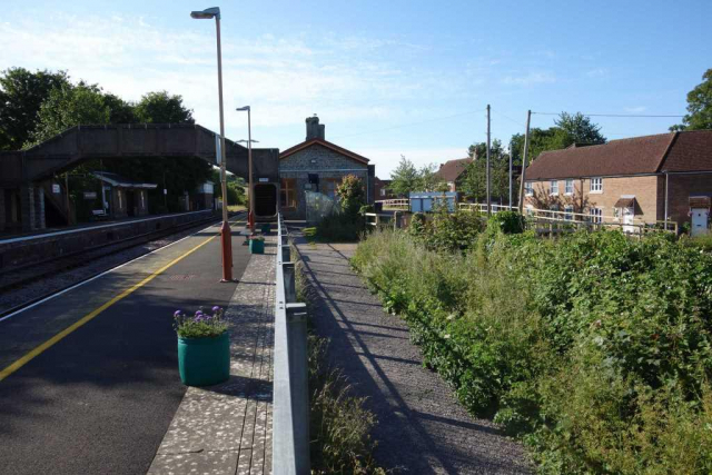 Maiden Newton Station