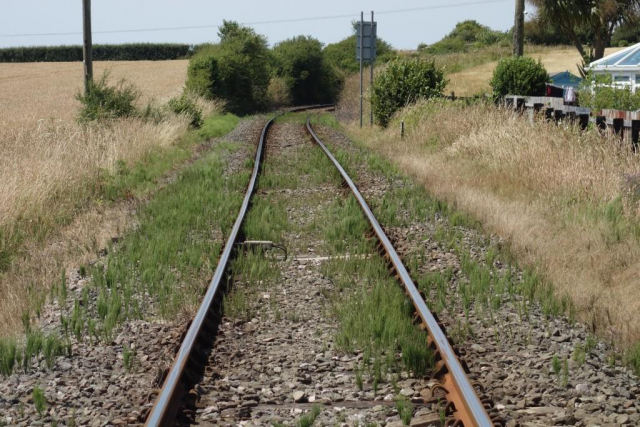 Halloon Level Crossing