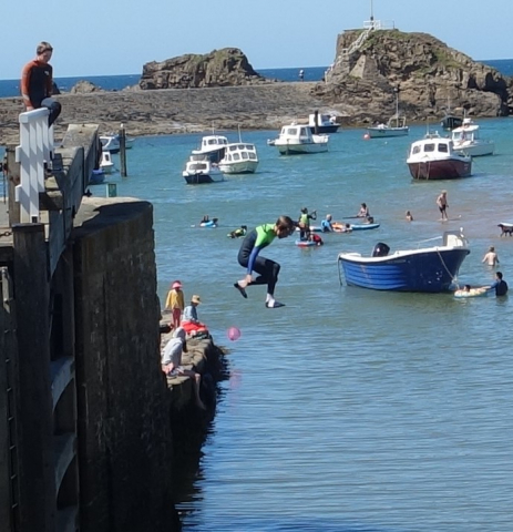 Bude Canal sea lock