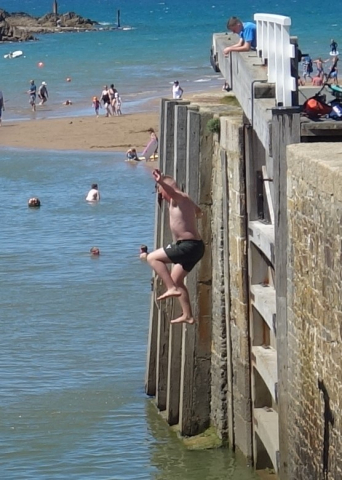 Bude Harbour sea lock