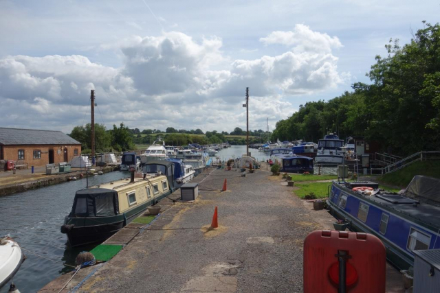 Gloucester & Berkeley Canal