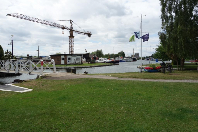 Gloucester & Berkeley Canal