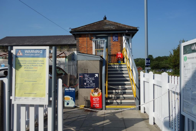 Totnes Station