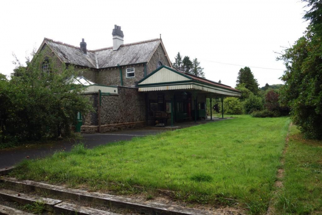 Brentor Station