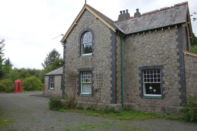 Brentor Station