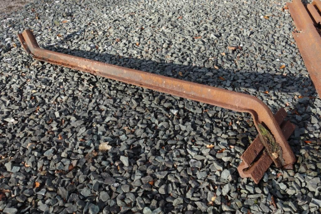 Bridge rails survive most commonly as fence straining posts. The spade end of this strut would have been next to the first post, if a six-foot spacing were used. Broad Gauge Bits