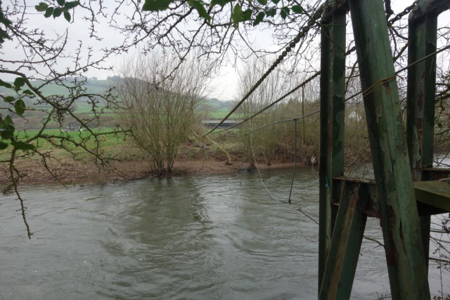 It is a shame that this path has been lost as the structural parts of the suspension bridge appear sound. Cadeleigh, Cheriton Fitzpaine and Stockleigh Pomeroy