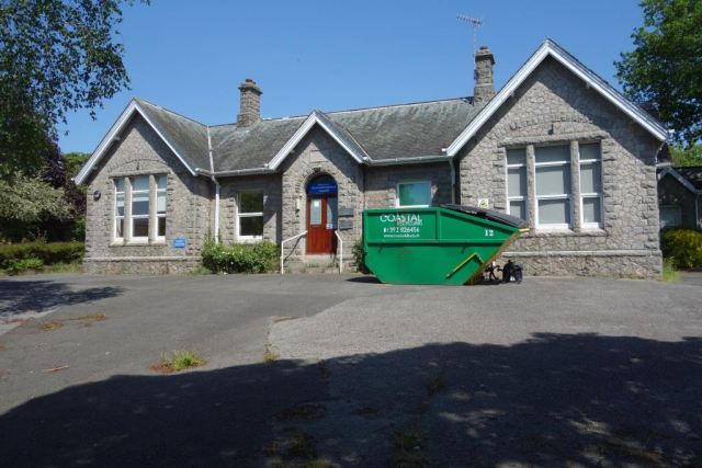 When the scout visited an inpatient there in the late 1990s, the hospital still had nine beds. Moretonhampstead Cottage Hospital