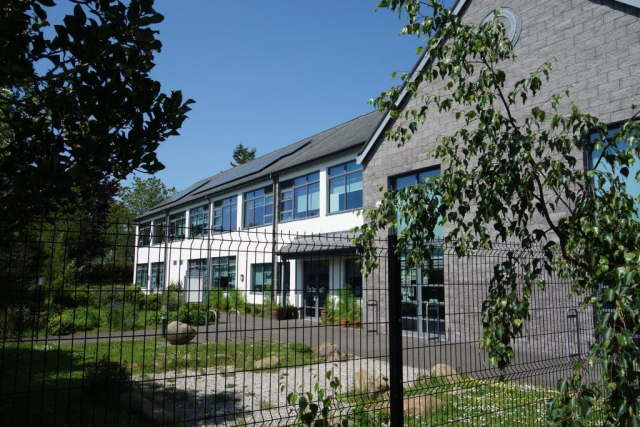 The scout felt safe photographing the school on a Sunday. Chagford Primary School